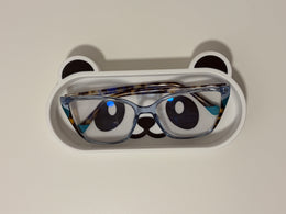 Posa lentes panda